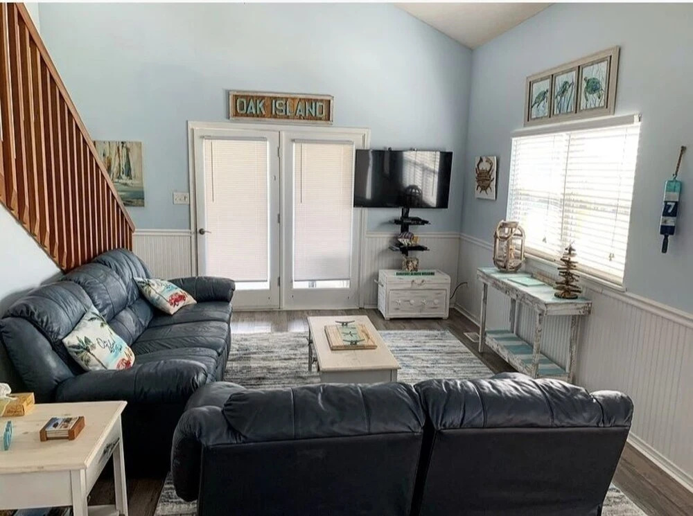 New Listing! Coastal W/ Pool, Walk To Beach 4 Bedroom Home