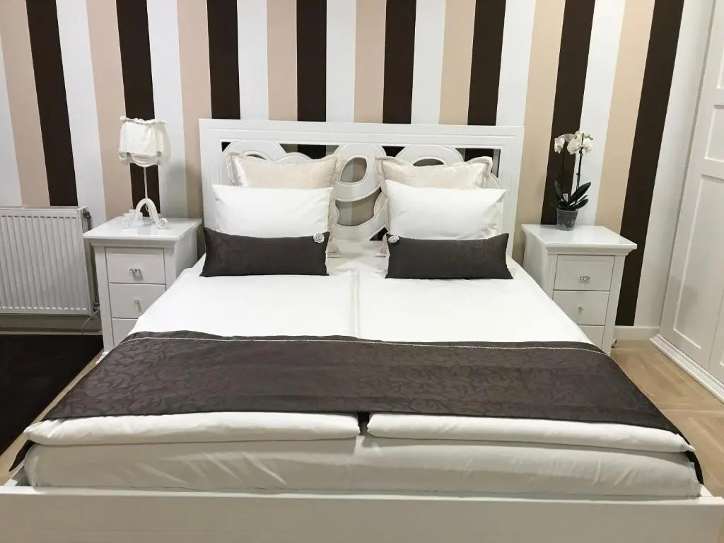 Lux new white apartment