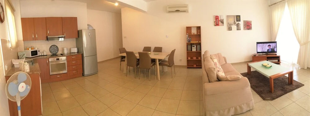 One bedroom apartment at diana gardens