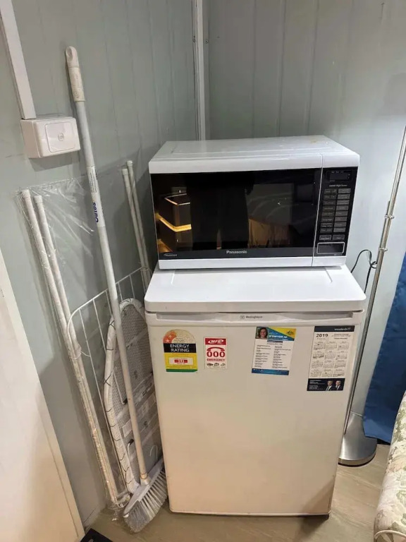 Metawisebnb 1B Next to Monash w AC Wifi Kitchen