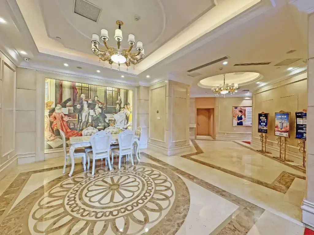 Vienna Hotel (Changzhou Qingfeng Park)