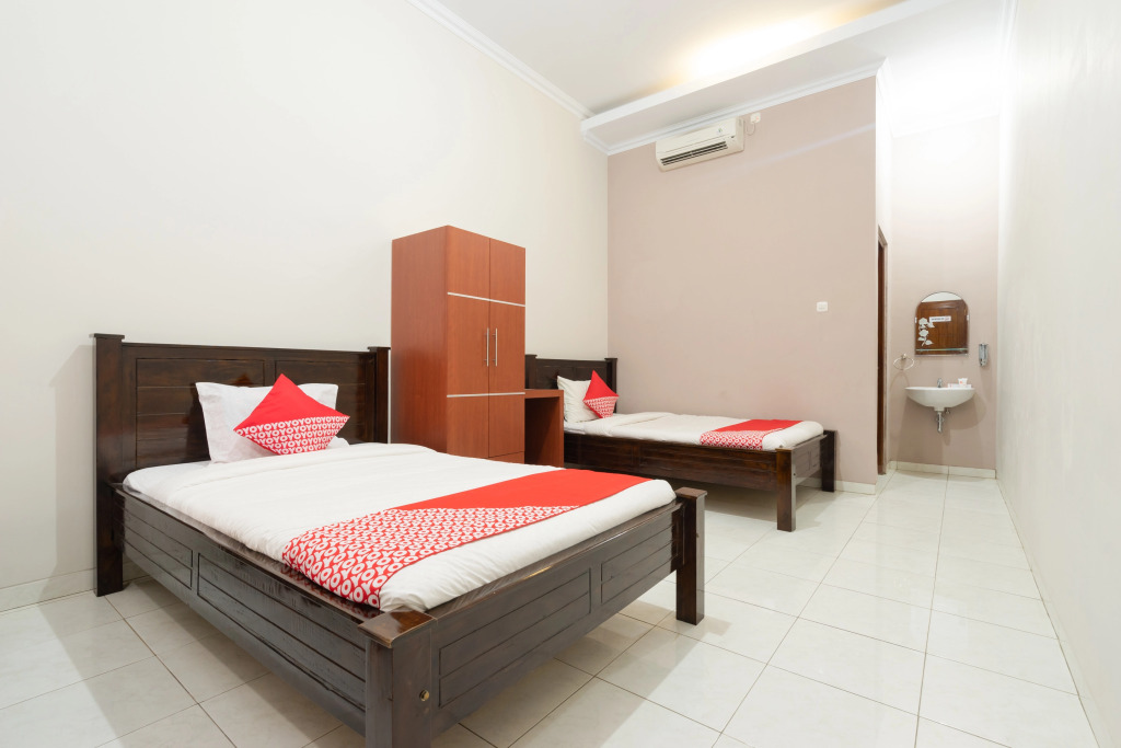 Urbanview Syariah Wisma Wongso Borobudur