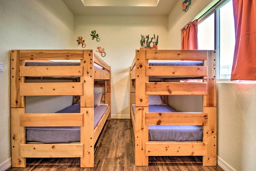 Dog-friendly Casa Sol House in Crystal Beach!