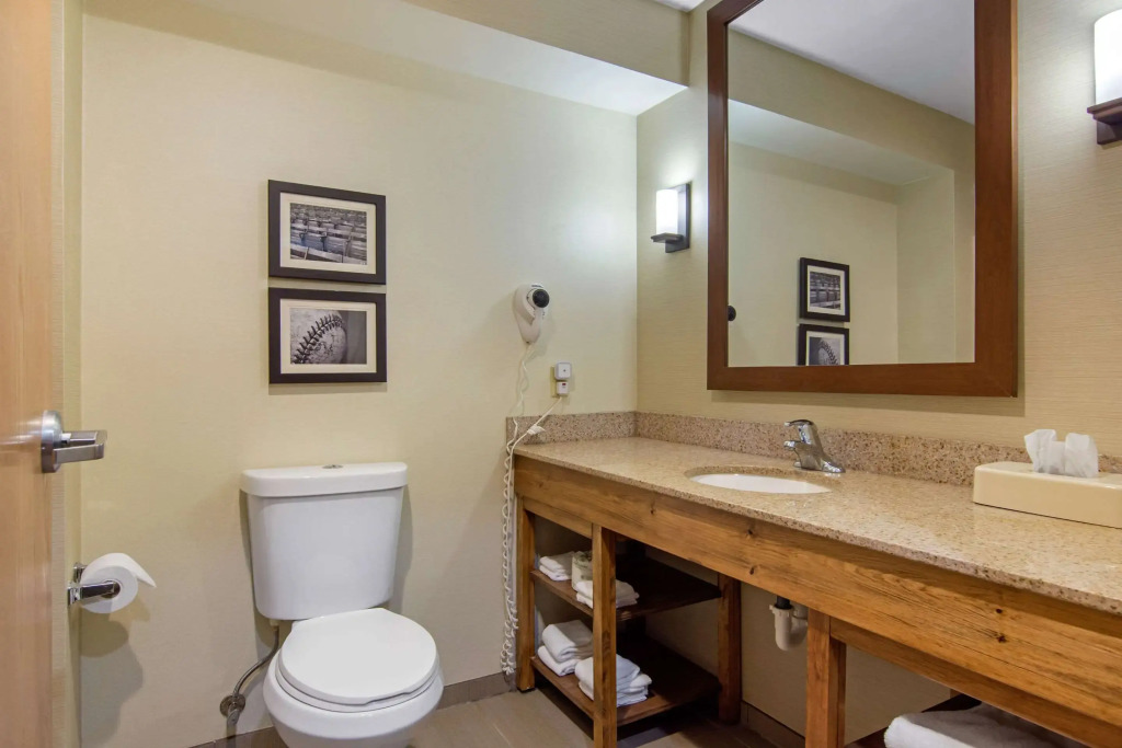 City Express by Marriott Milford Cooperstown