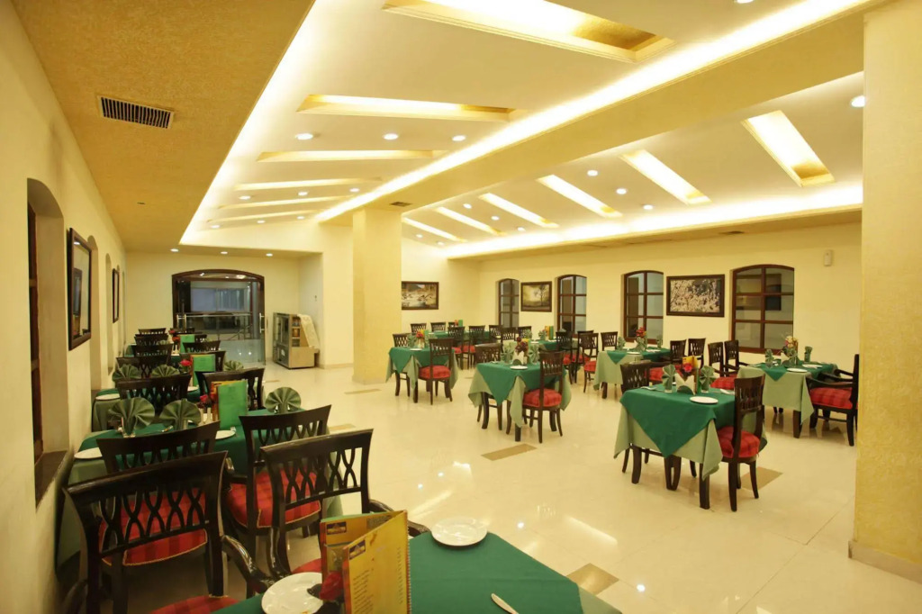 Hotel Grand Mumtaz Towers