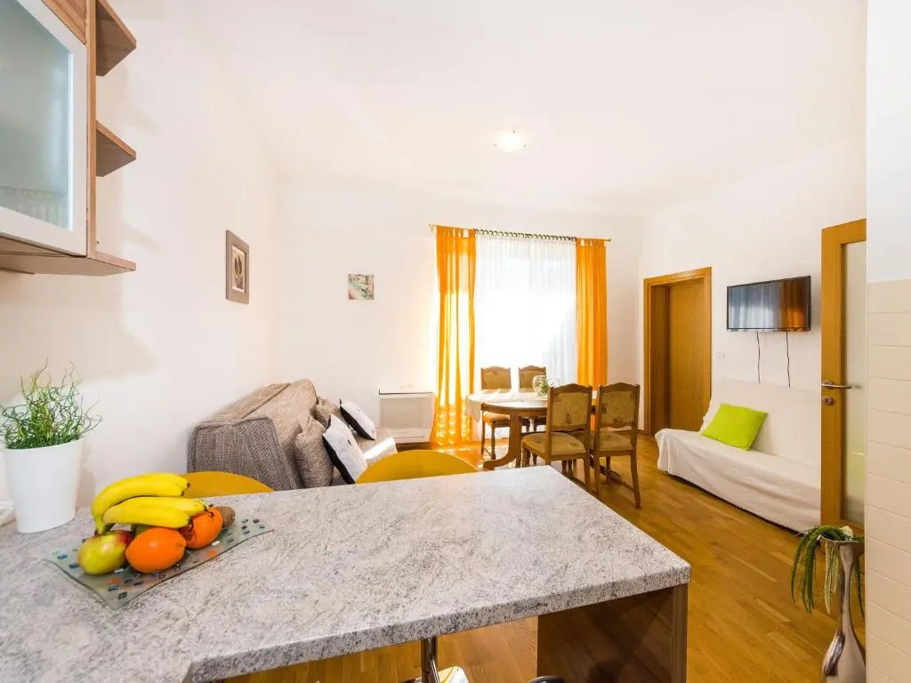 Apartment Populare