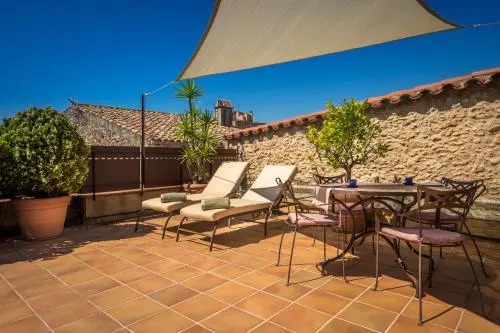 Can Felip Apartments