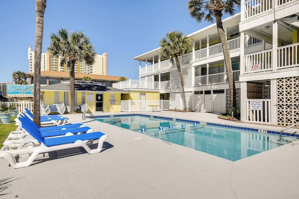 Walkable Studio in North Myrtle Beach!