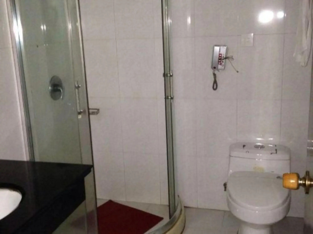 Tonglu hualian hotel