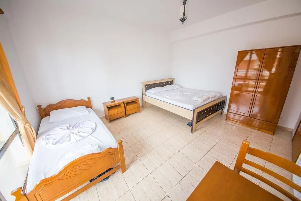 Blue Saranda Hotel