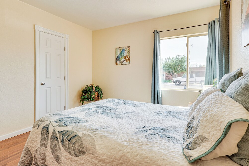 Las Cruces Home w/ Fenced Yard: Recently Remodeled