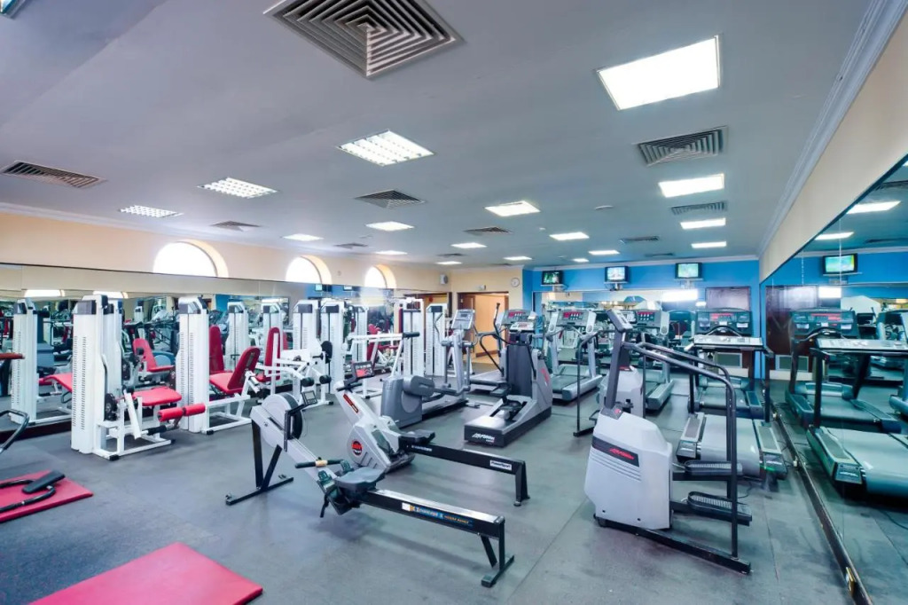 Al Falaj Hotel - Secure City Escape in Muscat