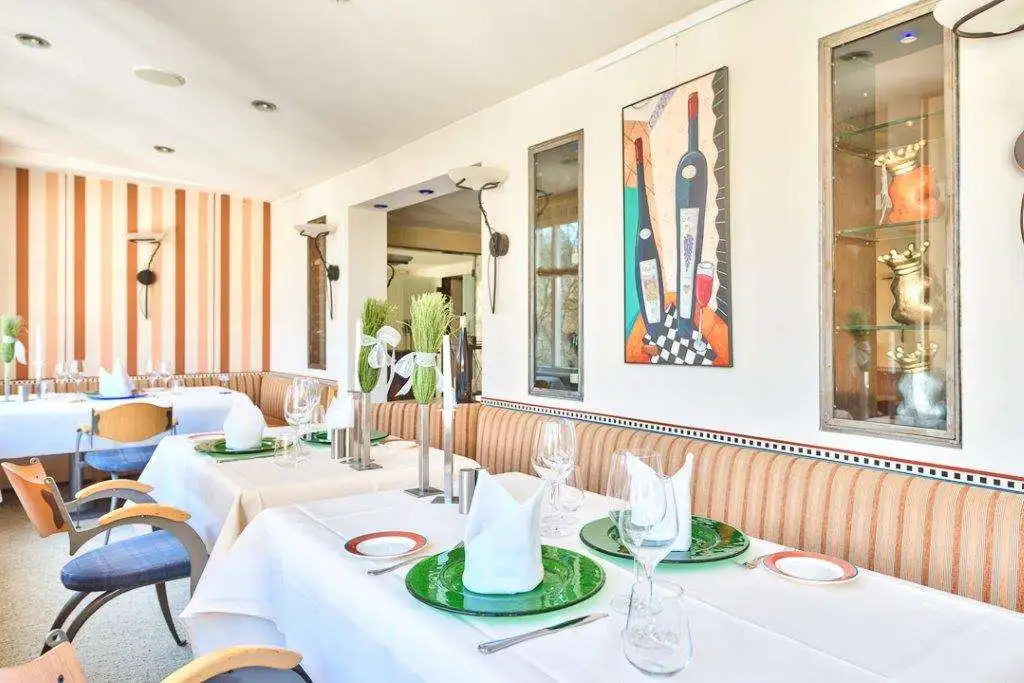 Hotel Am Triller - Hotel & Serviced Apartments - Spa & Pool