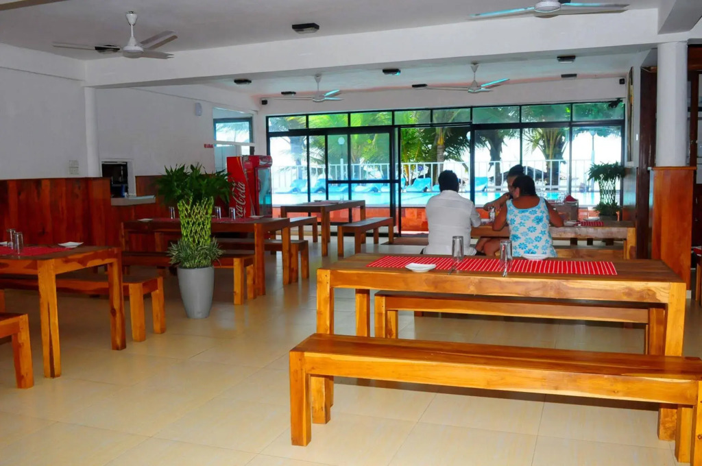 Lanka Beach Hotel