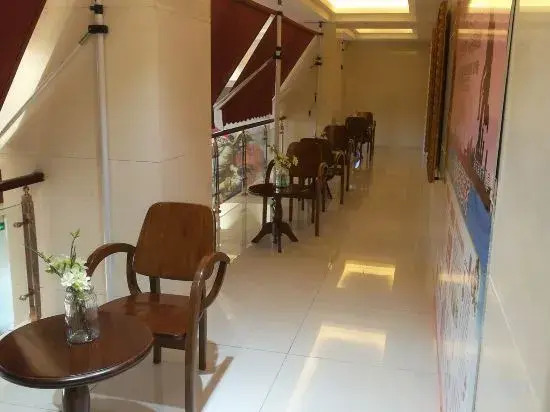 Spring International Hotel