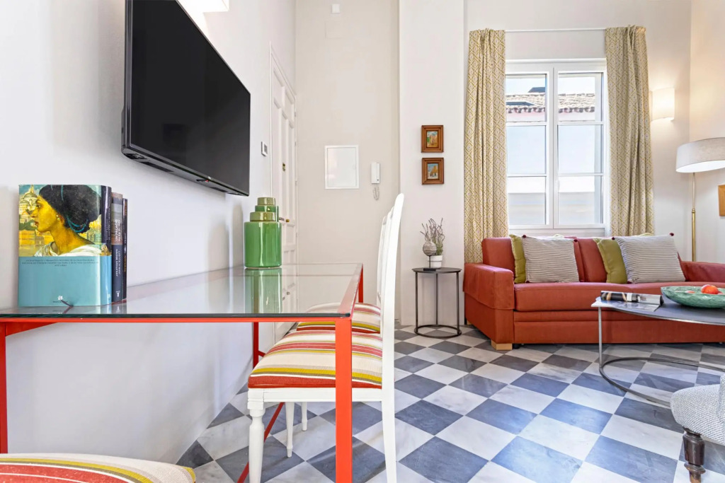 Genteel Home San Laureano V