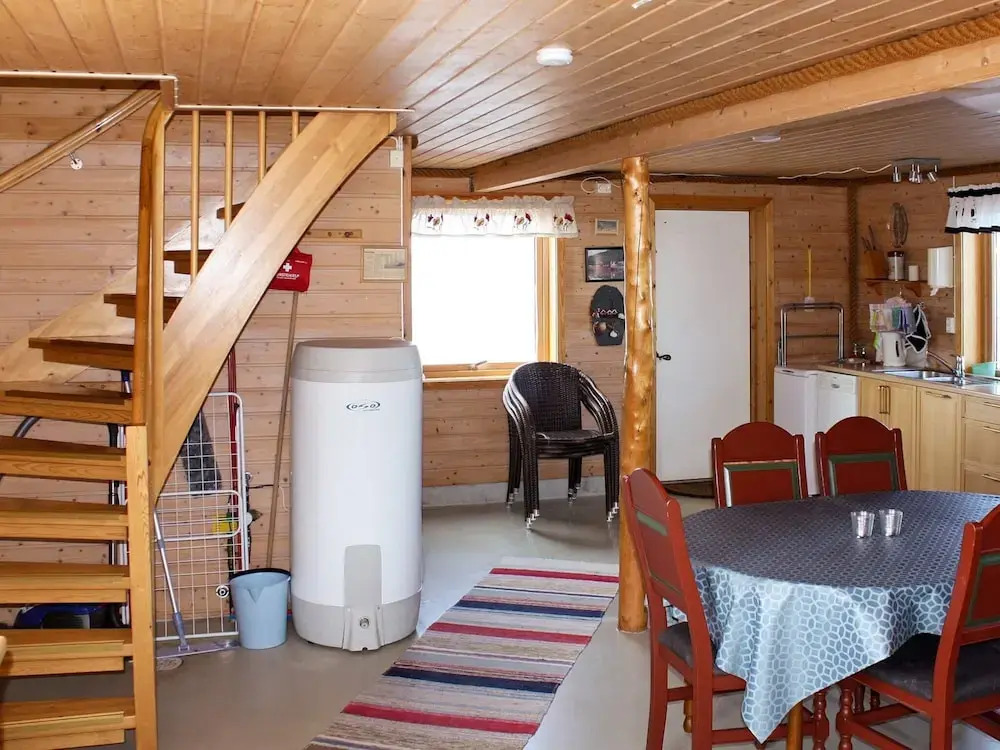 6 person holiday home in Brekstad