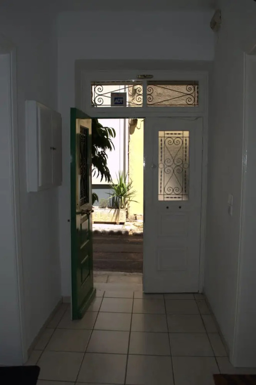 Athenian House in Plaka Villa by Athenian Homes