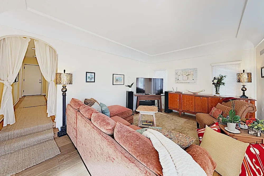 Spanish-style W/ Patio - Near Beach 2 Bedroom Home