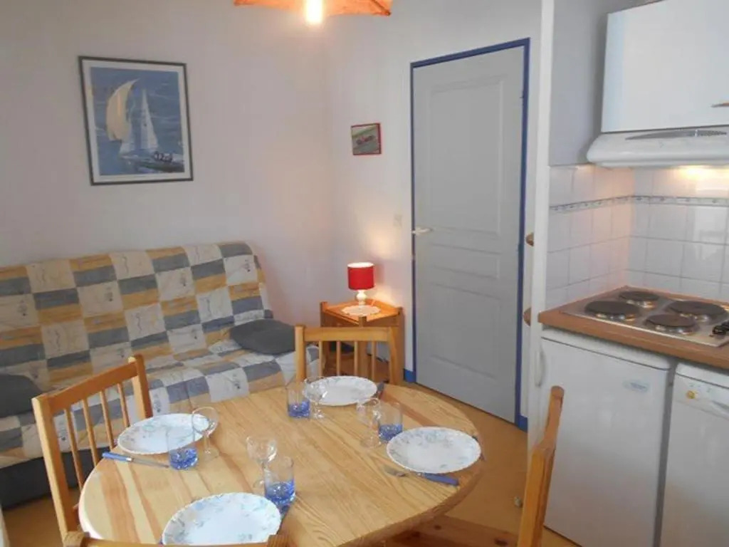 Appartement Cauterets, 2 Pièces, 4 Personnes - Fr-1-401-15