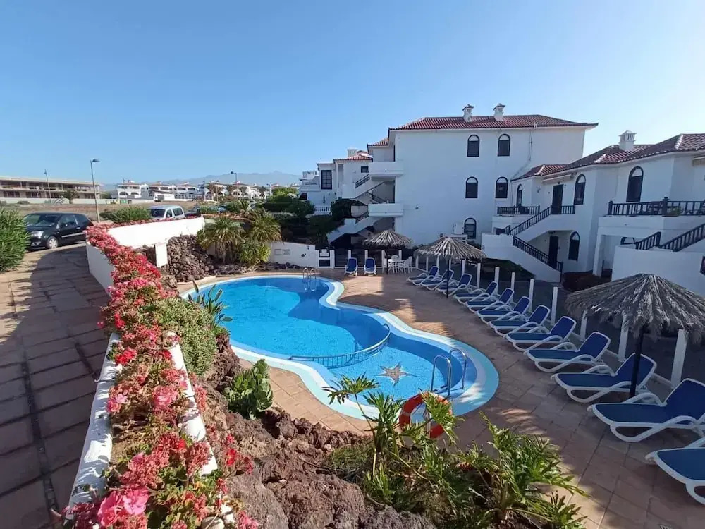 Golf Course and sea Views With two Terraces!