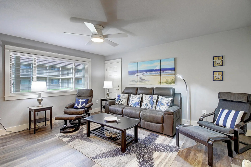 Courtyard #115 in Port Aransas