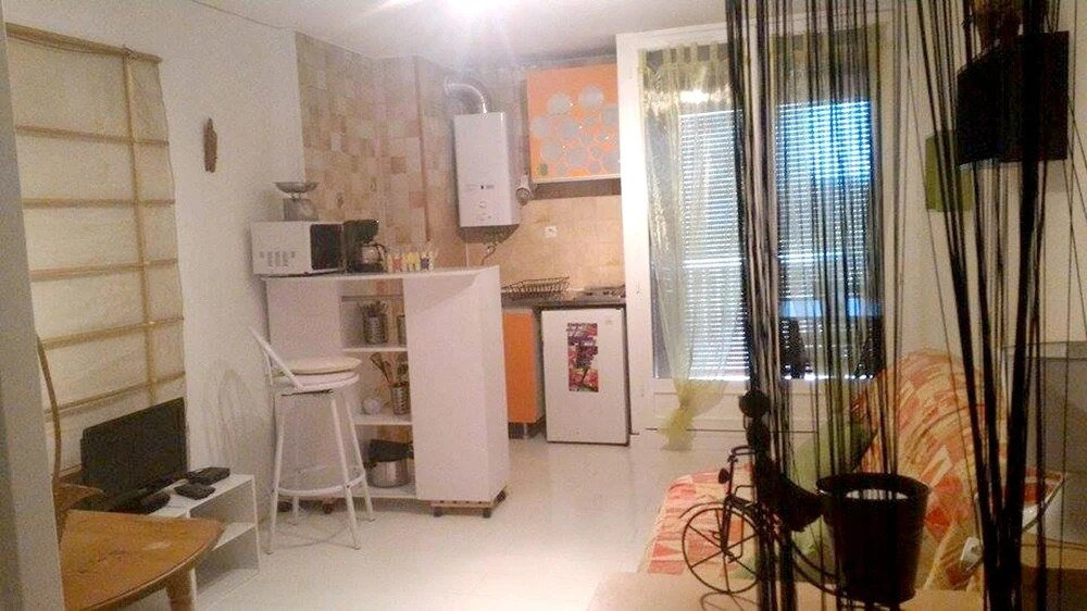 Studio in Mauguio, With Wonderful City View, Furnished Balcony and Wif
