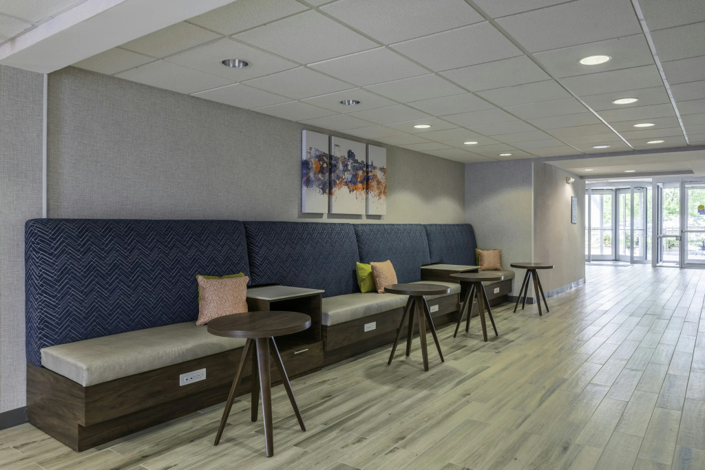 Hampton Inn Manchester Downtown