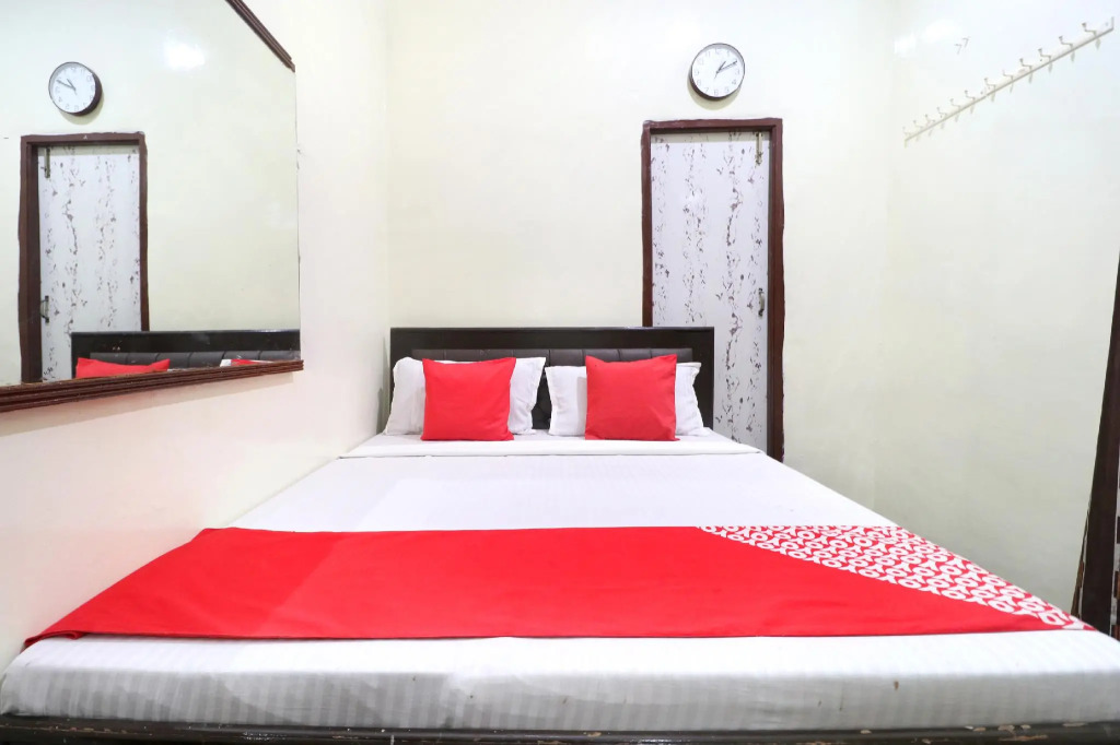 Appna Ghar Hotel