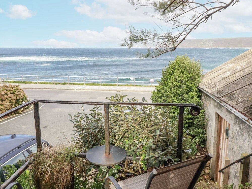 Cove Retreat