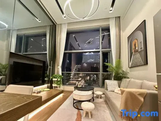 Jinduoduo High-End Apartment (Olympic Sports Center)