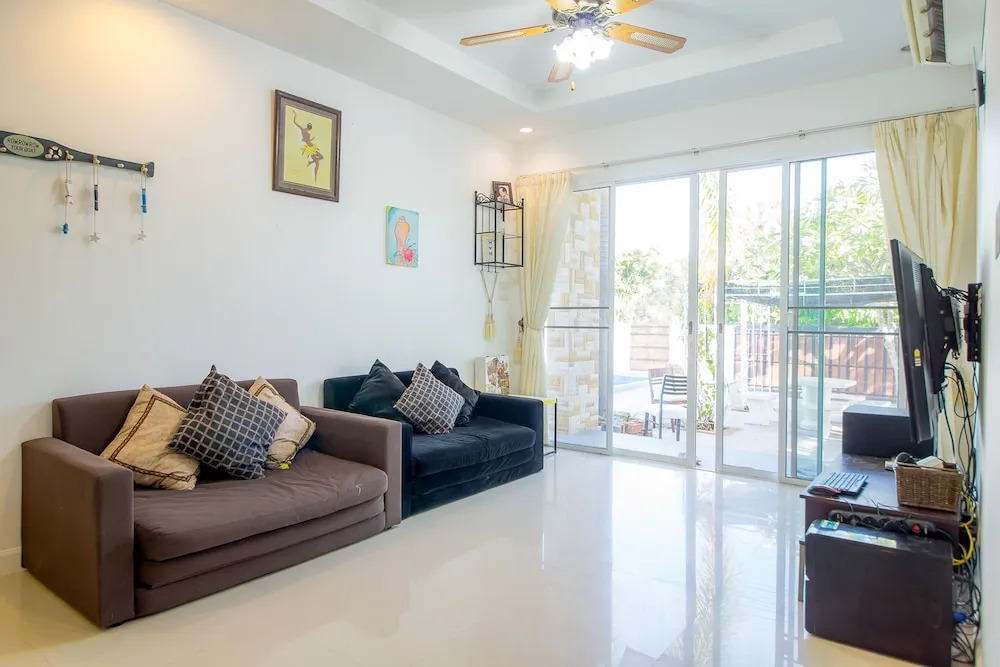 Baan Coco Pool Villa