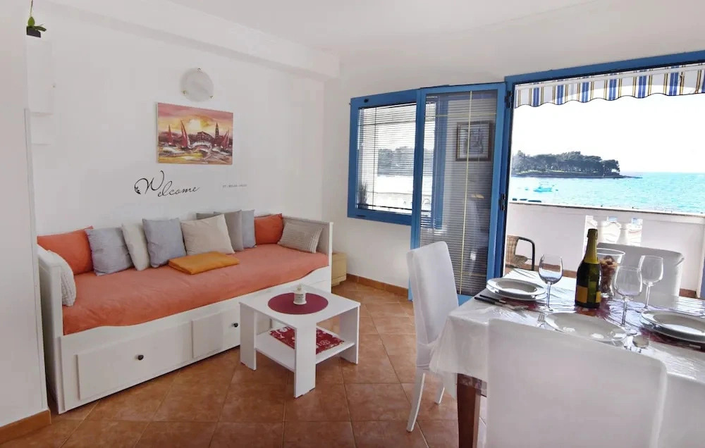 Wonderful sea View Apartment in Savudrija