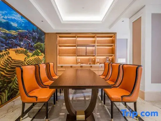 Vienna Hotel (Yangjiang Hailing Island Gold Coast)