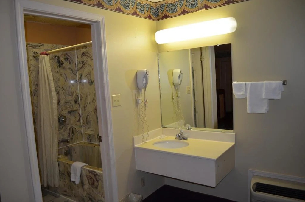 Executive Inn and Suites Jackson