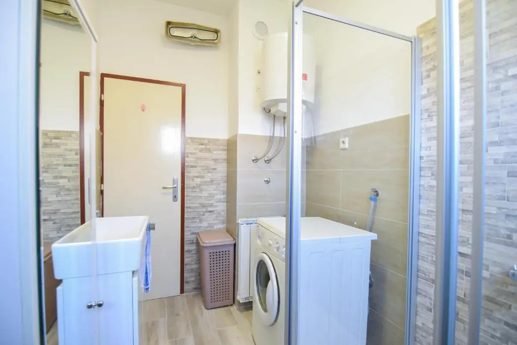 F-Holiday Apartment