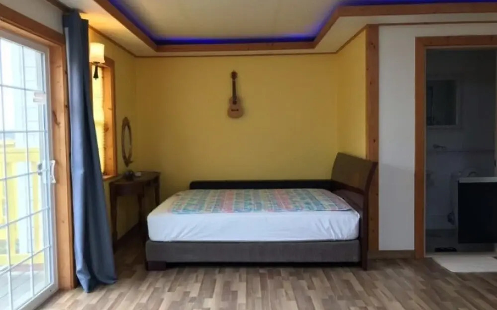 Taean Bada Soop Pension