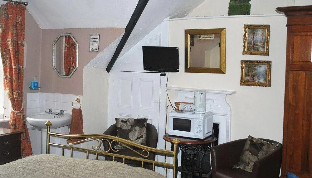 Hillview Guest House