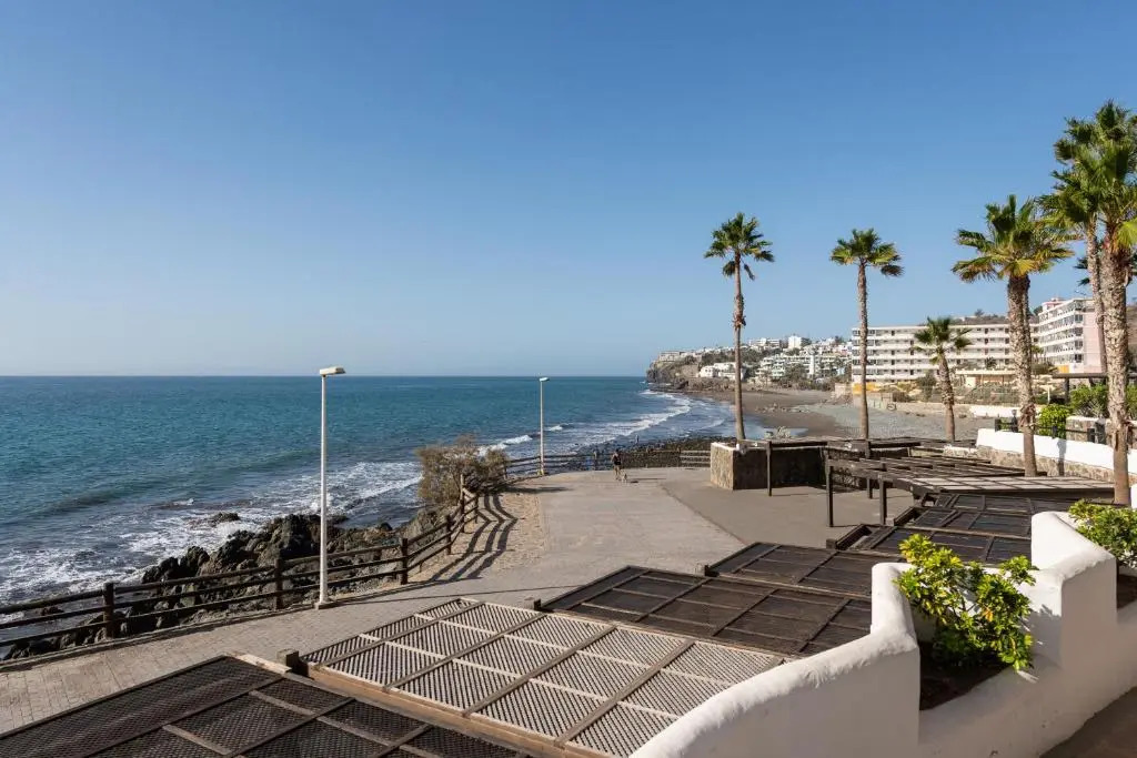 Cute next to beach & pool- P27 By CanariasGetaway