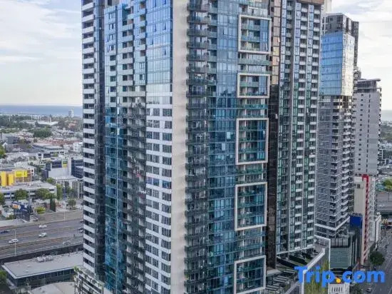 Mega Style Apartments Mainpoint