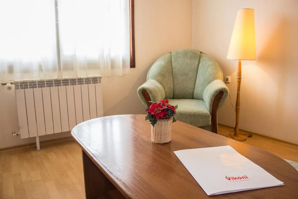 Vikoni Family Hotel