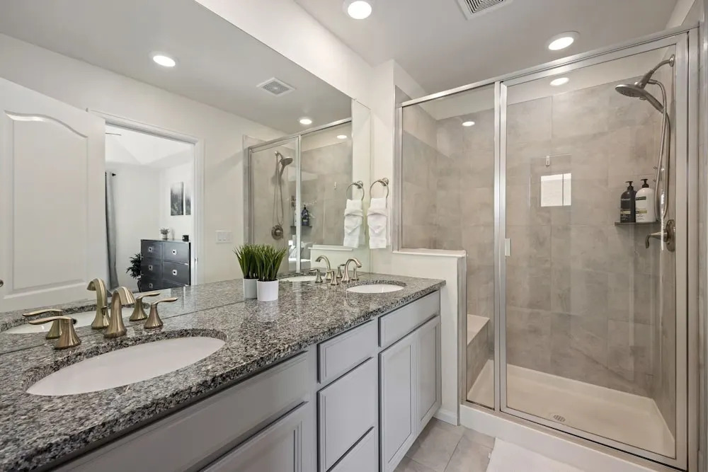 Modern & Stunning Home Near Breweries and Old Town!