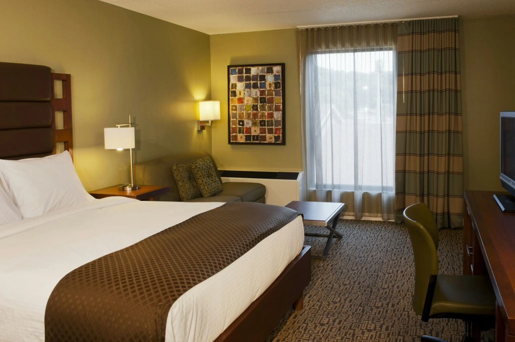 DoubleTree by Hilton Collinsville/St.Louis