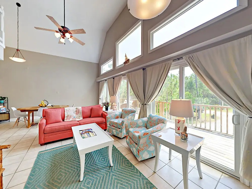 6917 Palmetto Dr Home 3 Bedrooms 2 Bathrooms Home