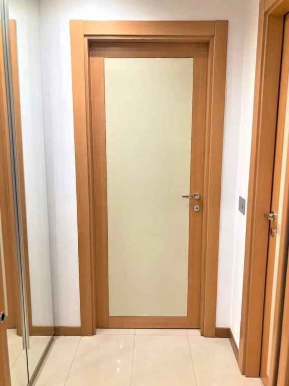 Borsa 1- Bright apartment with balcony