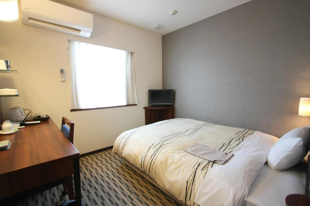 Uozu Manten Hotel Ekimae