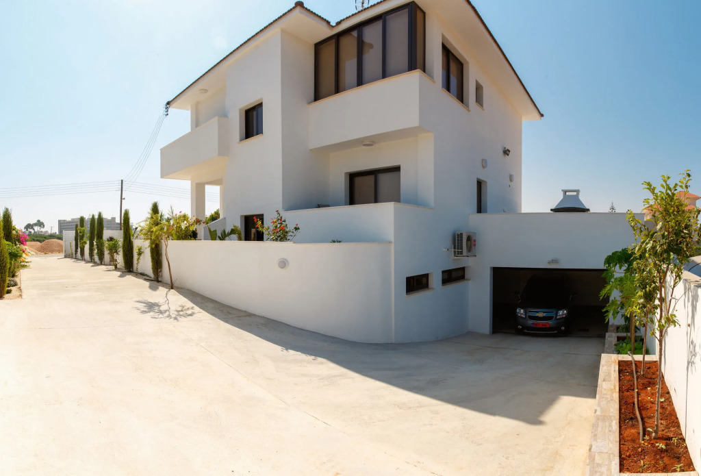 Villa Andriana