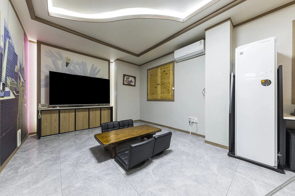 Hotel If