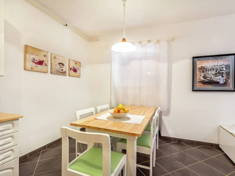 Charming stone house on a walking distance from the beach