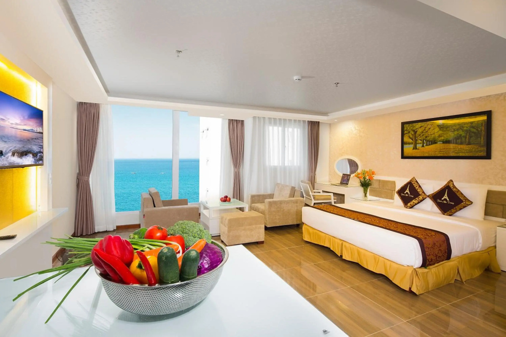Paris Luxury Hotel & Apartment Nha Trang